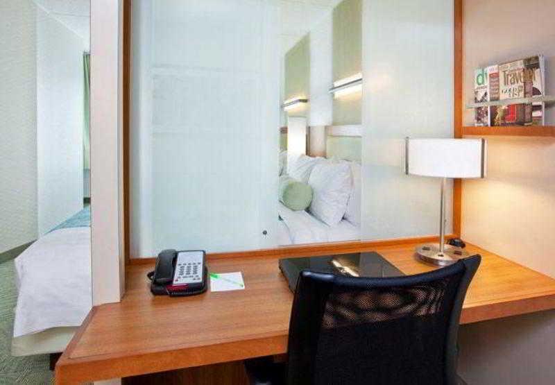 Springhill Suites Pittsburgh Southside Works Bilik gambar