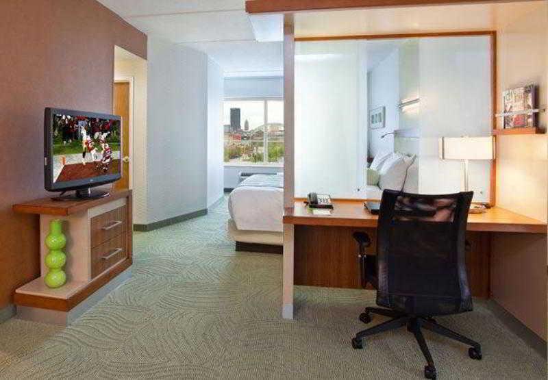 Springhill Suites Pittsburgh Southside Works Bilik gambar